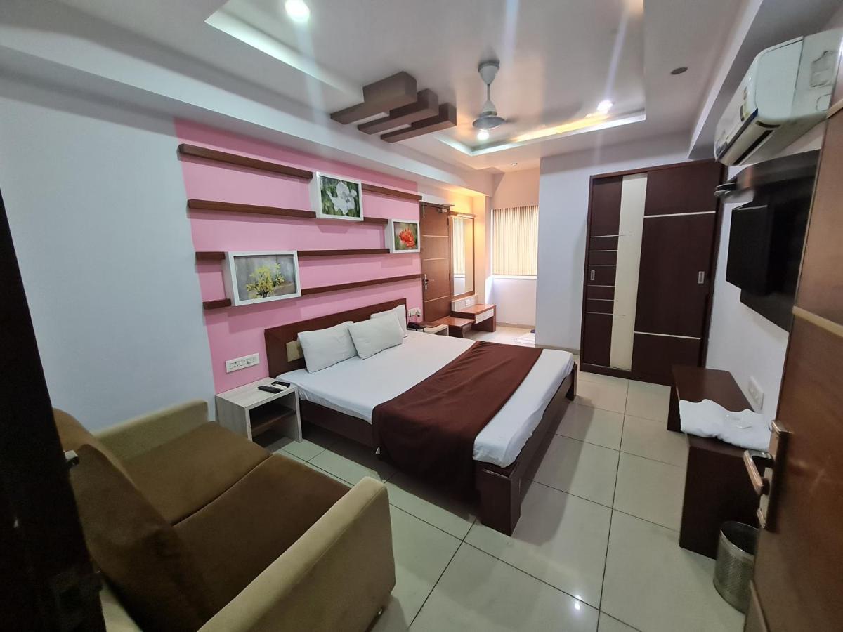 Hotel Kalinga View