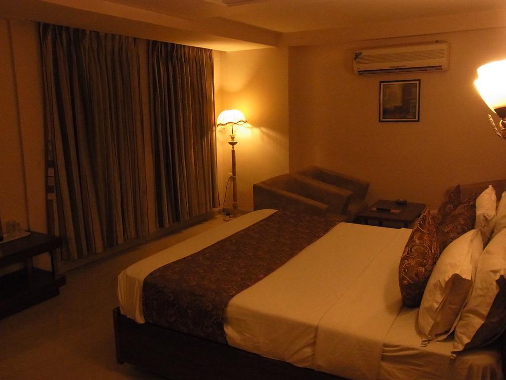 Hotel Eden Ahmedabad