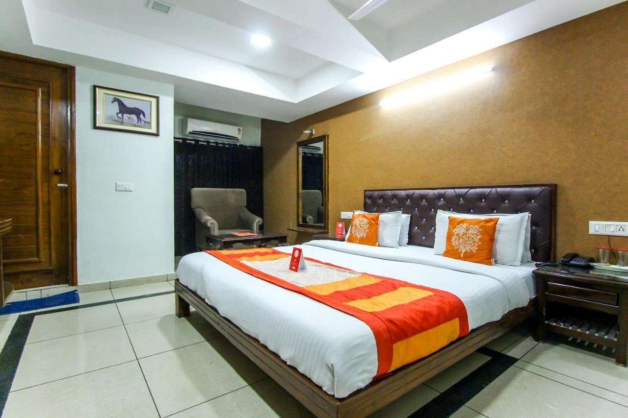 Seven Hotel 3*