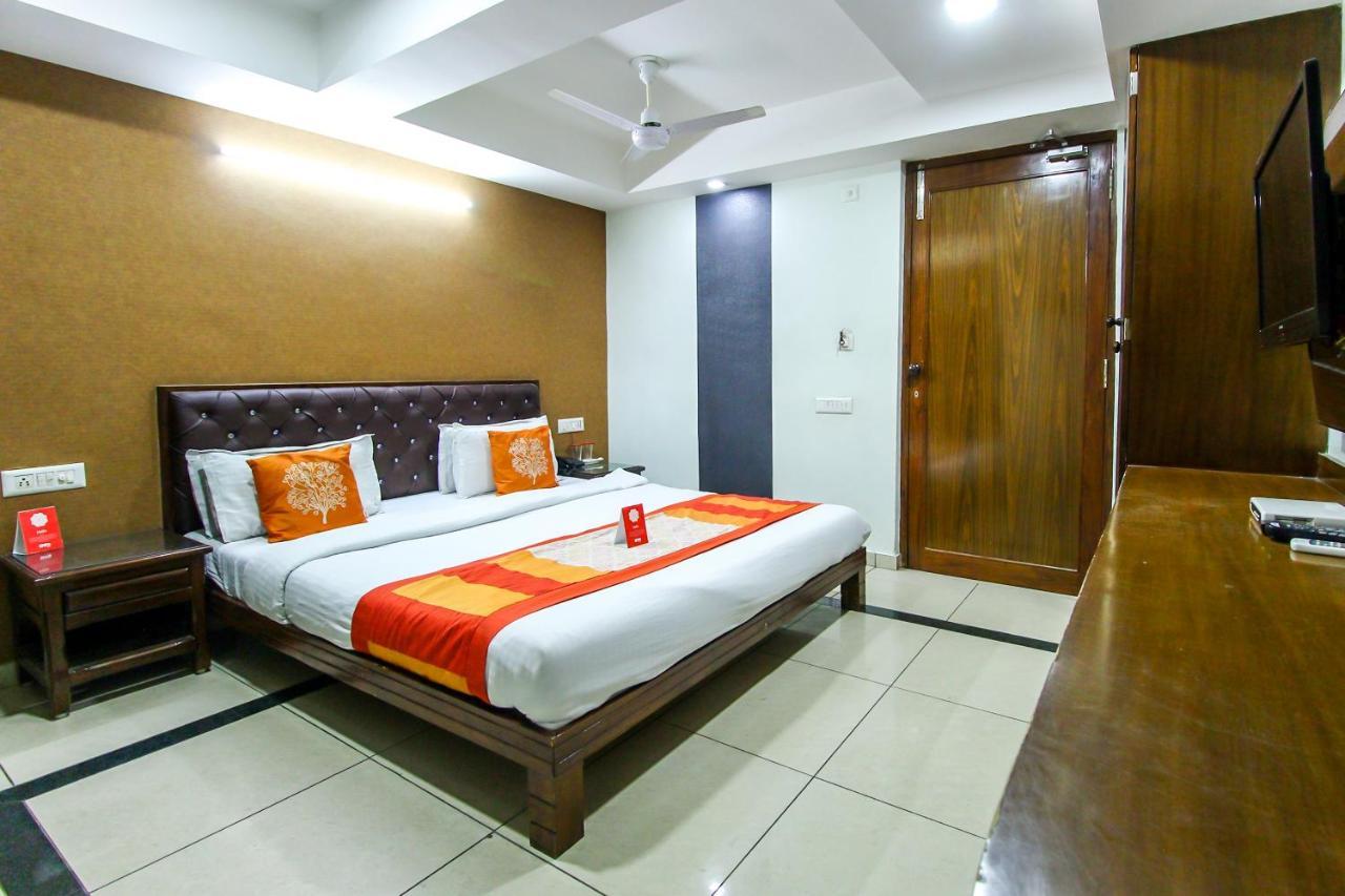 Hotel Seven 3*