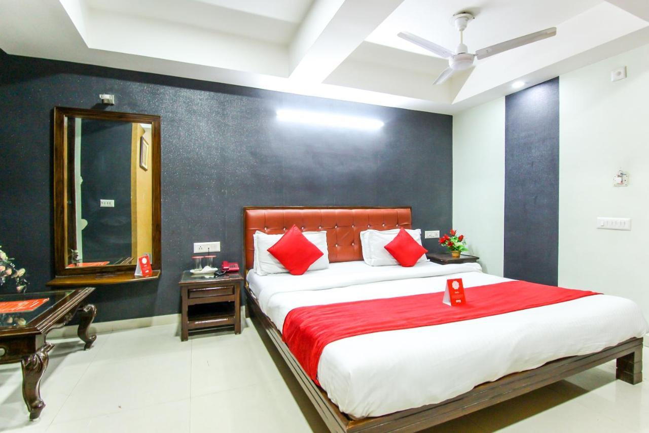 Hotel Seven