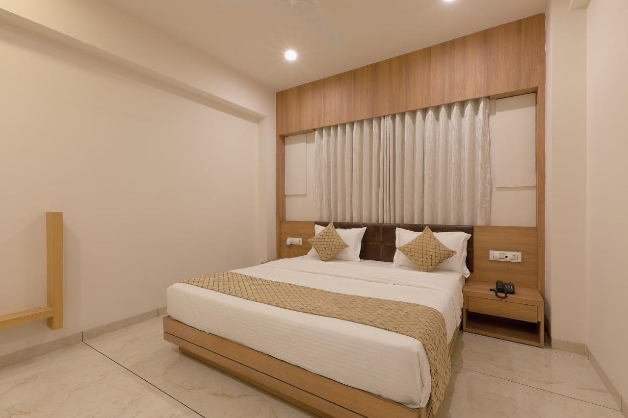Bhagyoday Hotel