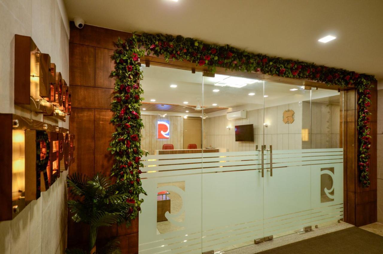 Repose 3* Ahmedabad