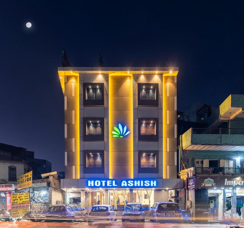 Ashish Hotel 3*
