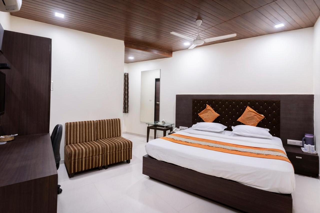 Hotel Ashish