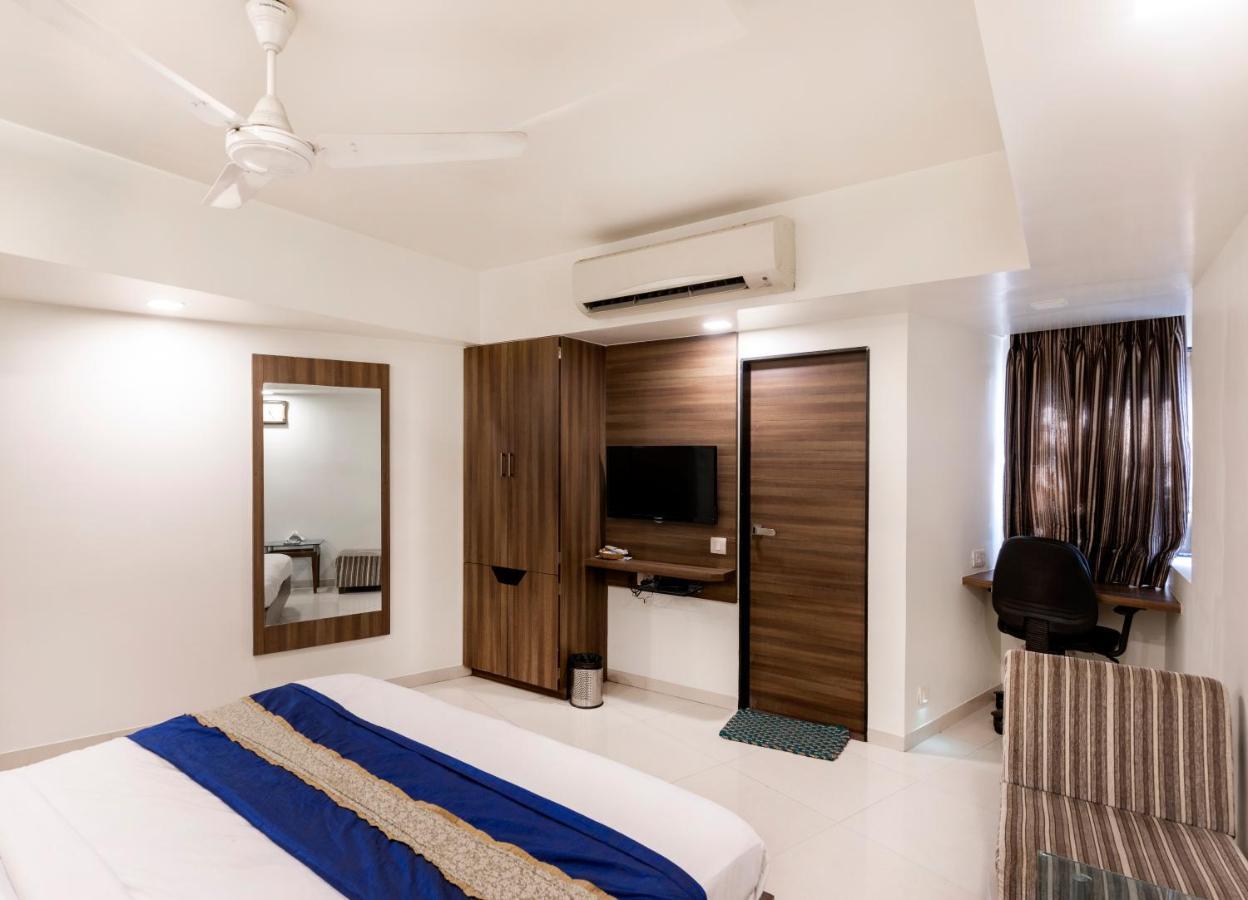 Ashish Hotel 3*
