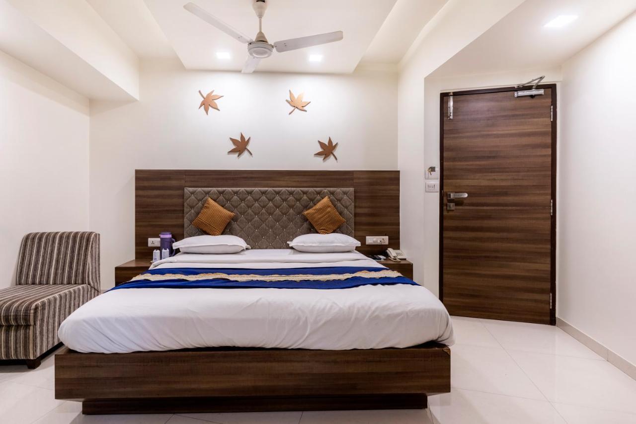 Hotel Ashish Ahmedabad