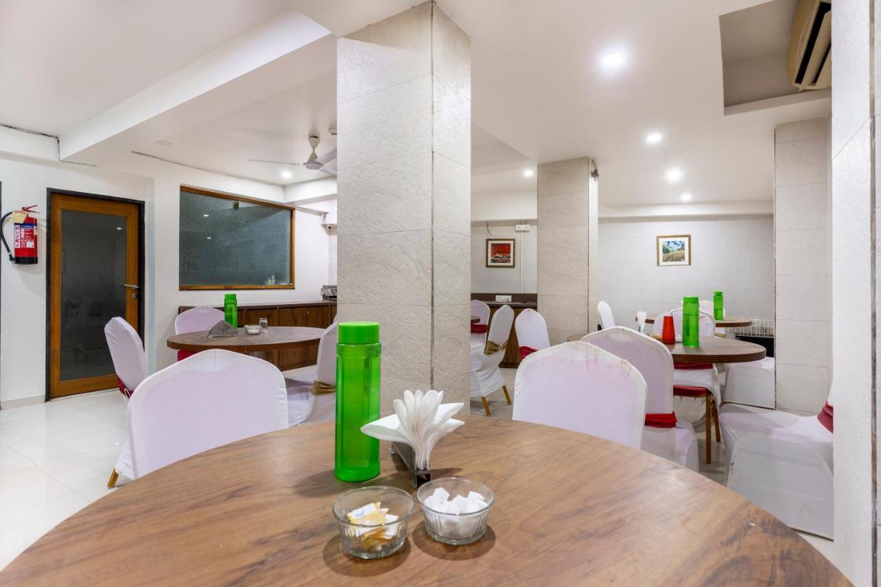 Hotel Ashish 3*