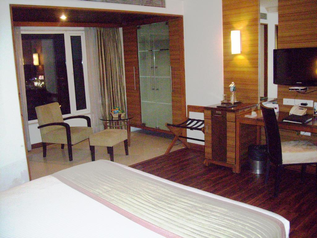 Bloomsuites L Hotel Ahmedabad