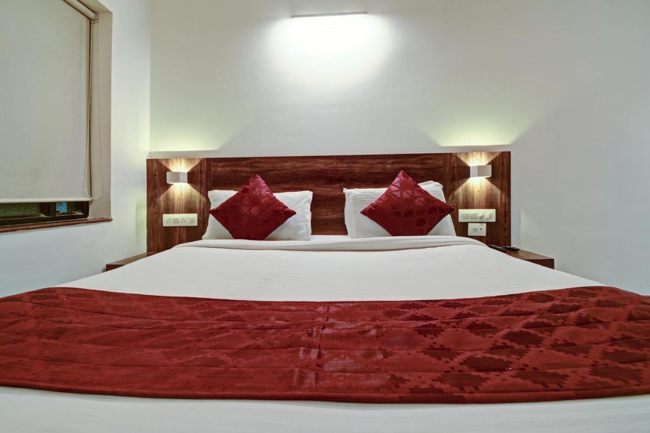 Srtc Aspire Hotel Ahmedabad