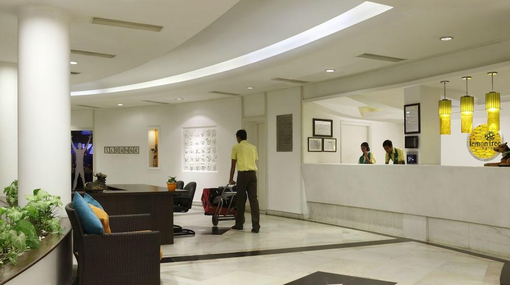 Lemon Tree Hotel, 4*