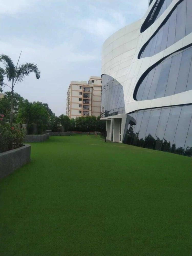Doubletree By Hilton 5* Ahmedabad
