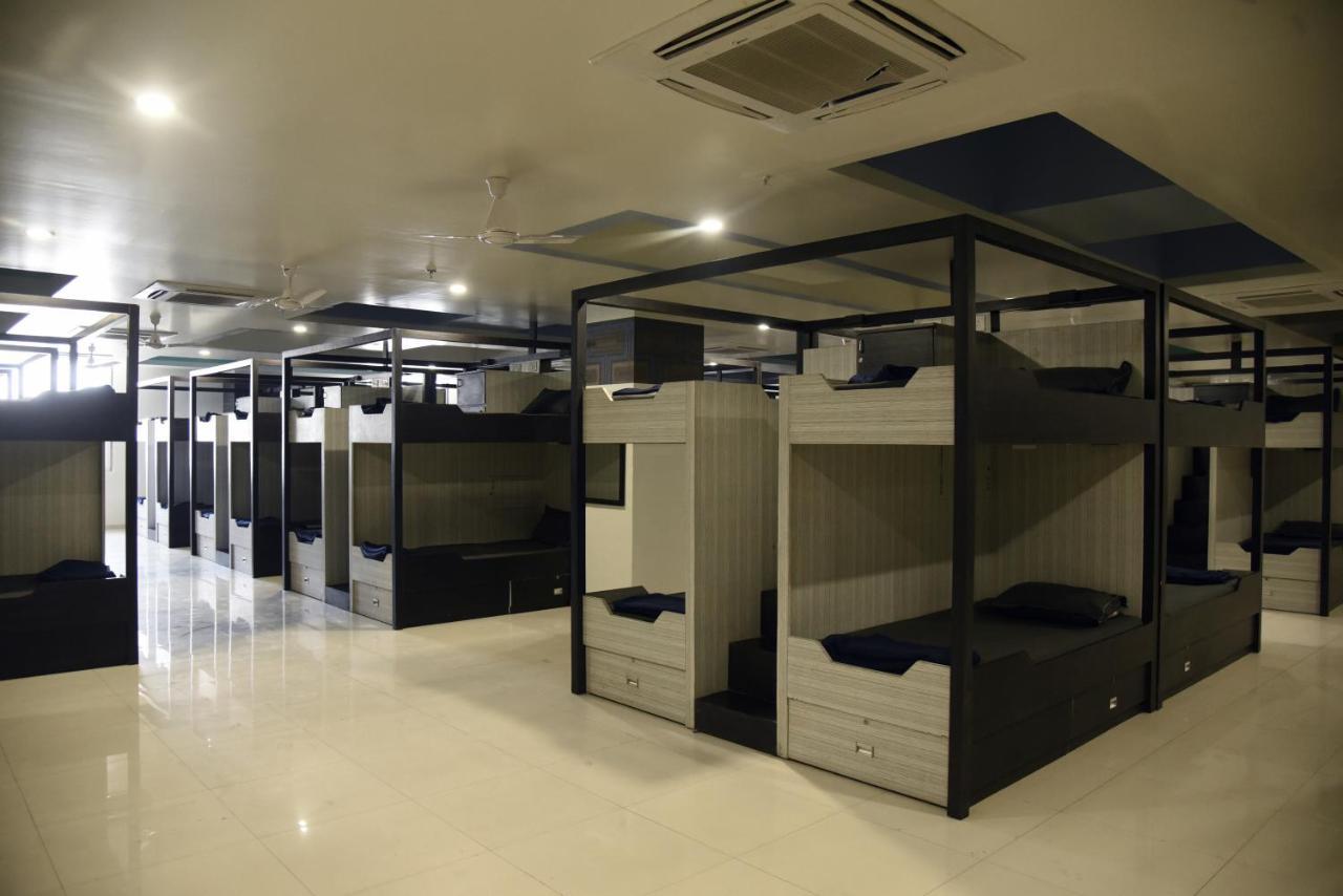 In & Out Dormitory Hostel Ahmedabad