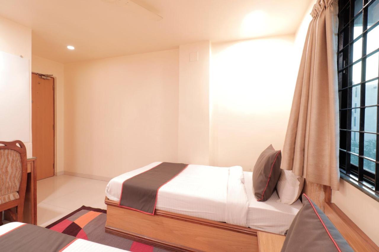 Hotel Collection O 78661 Collection O Ashram Road