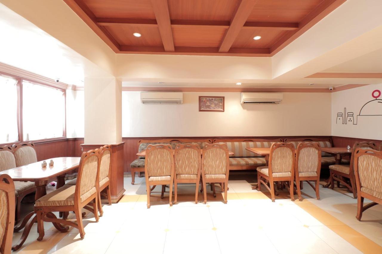 Collection O 78661 Collection O Ashram Road 3* Ahmedabad