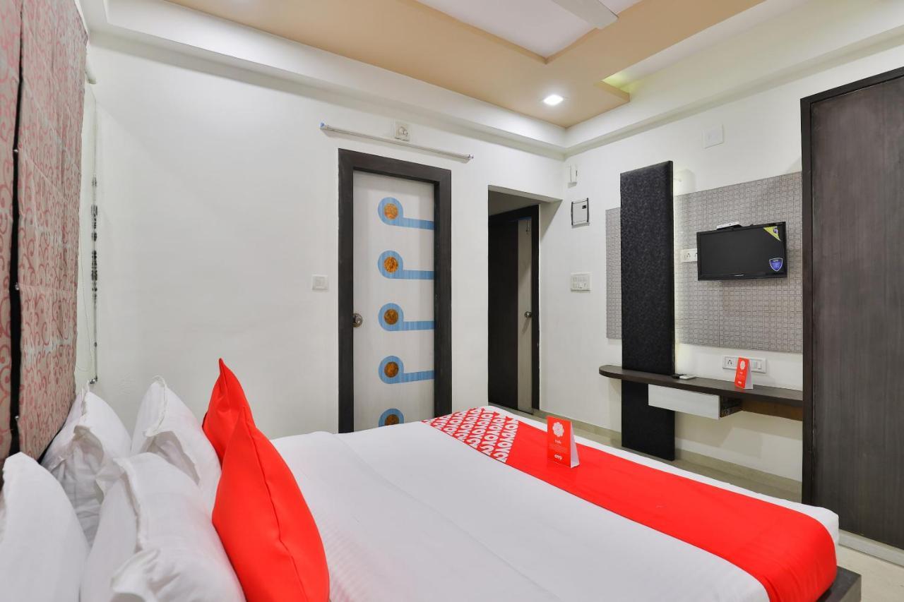 Oyo 16826 Marvel Ahmedabad