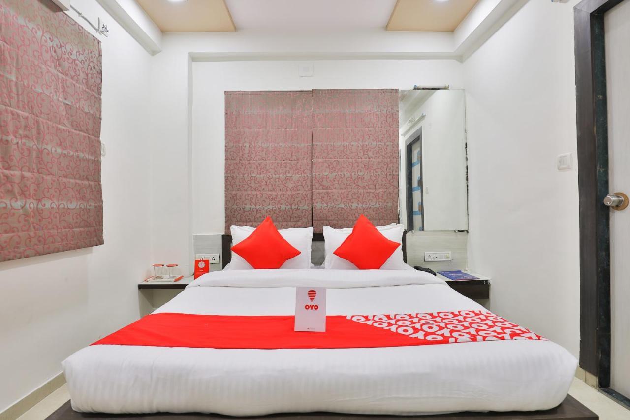 Oyo 16826 Marvel 3* Ahmedabad