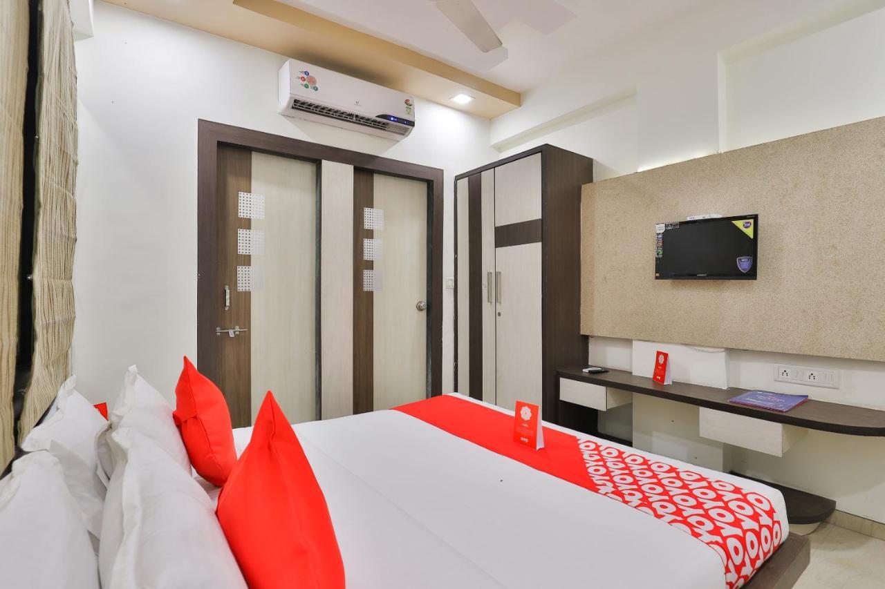 Oyo 16826 Marvel Hotel Ahmedabad