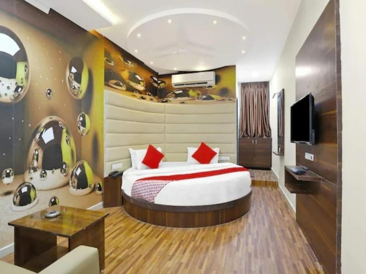 Avens Hotel 4*