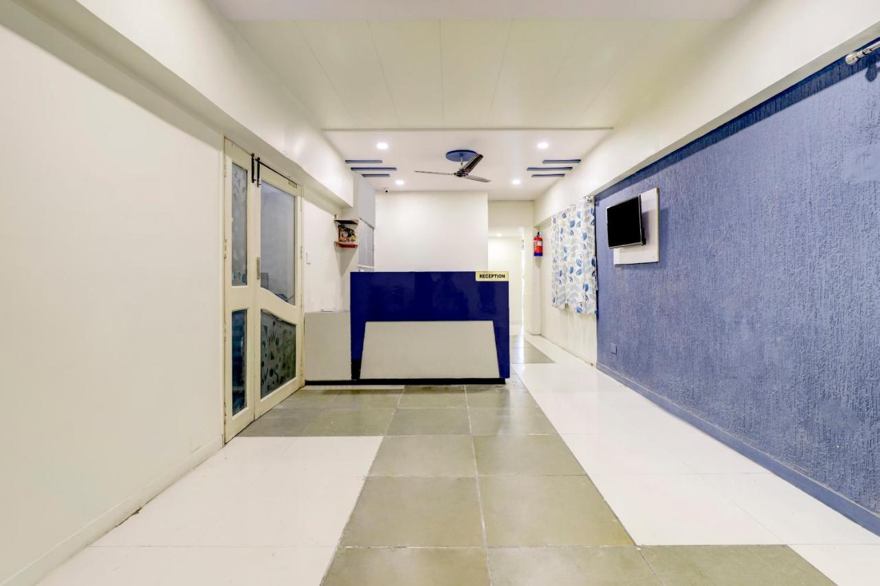 Hotel Oyo 67789 Savera 3*