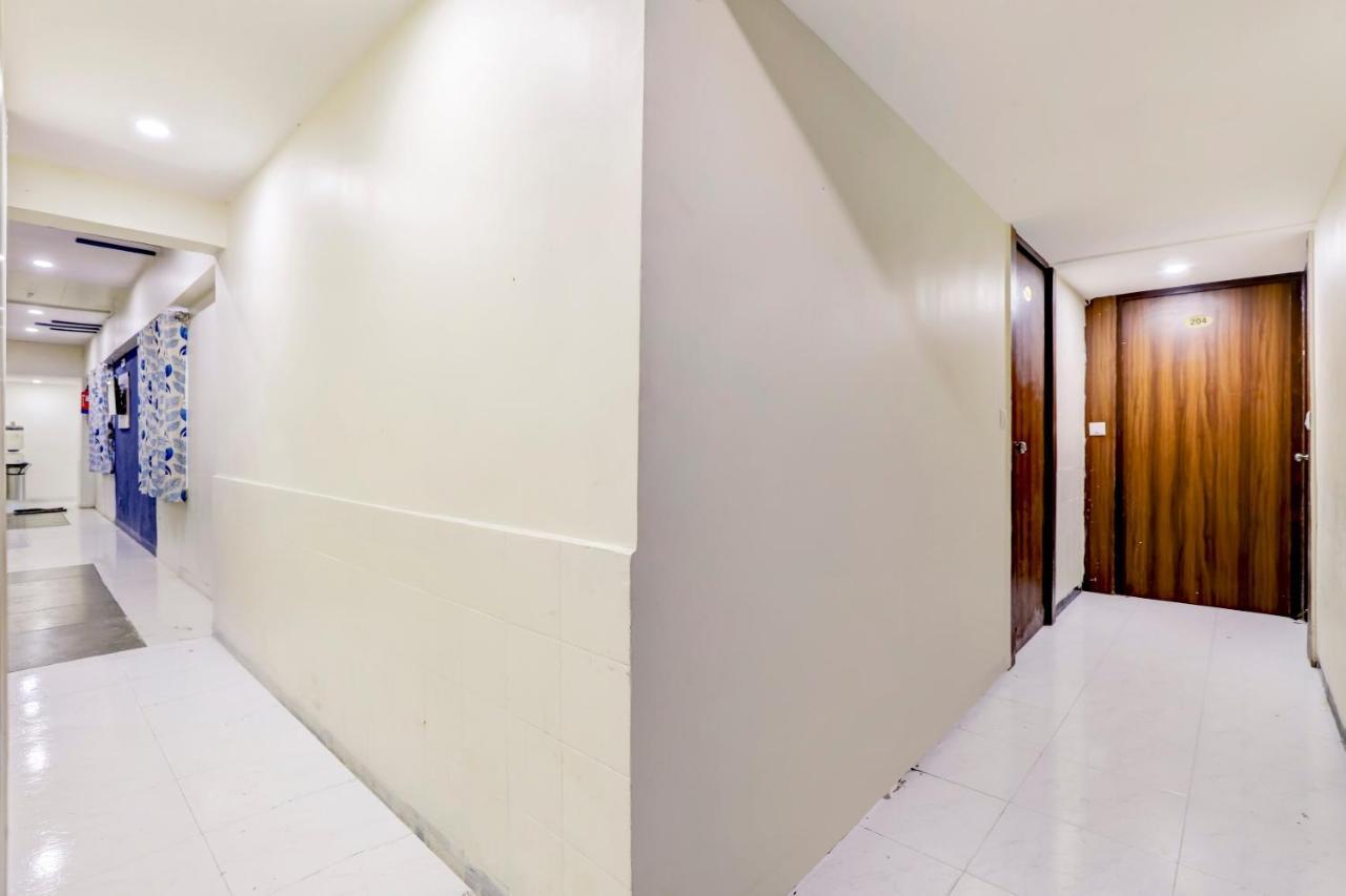 Hotel Oyo 67789 Savera 3*