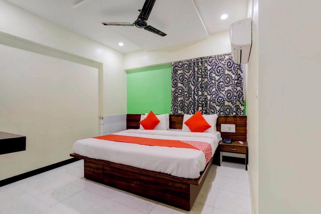 Oyo 67789 Savera 3* Ahmedabad