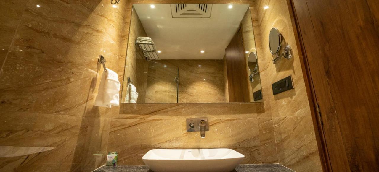 Hotel Pinnacle Grand Ahmedabad