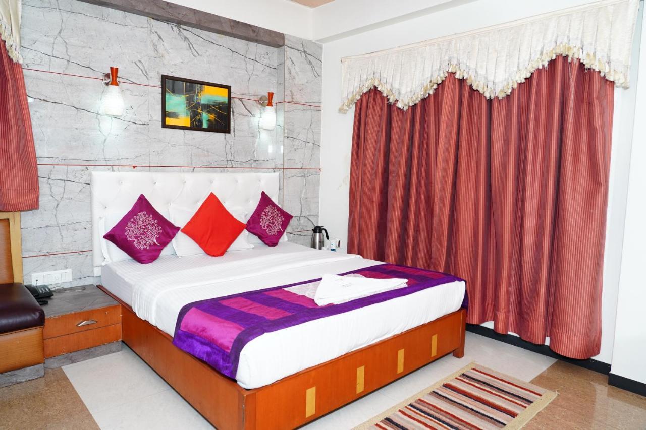 Hotel Marshall The Ahmedabad