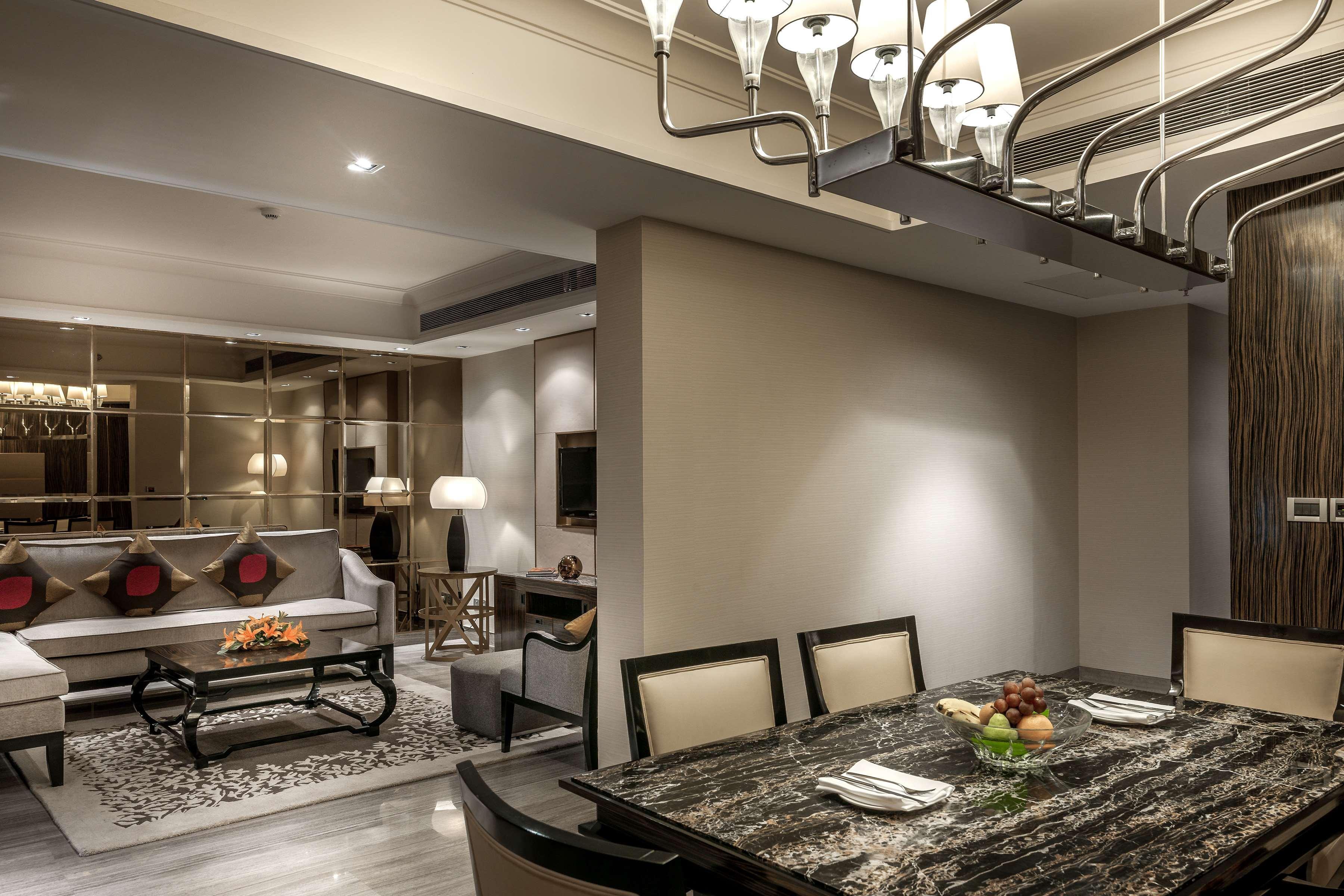 Hyatt 5* Ahmedabad