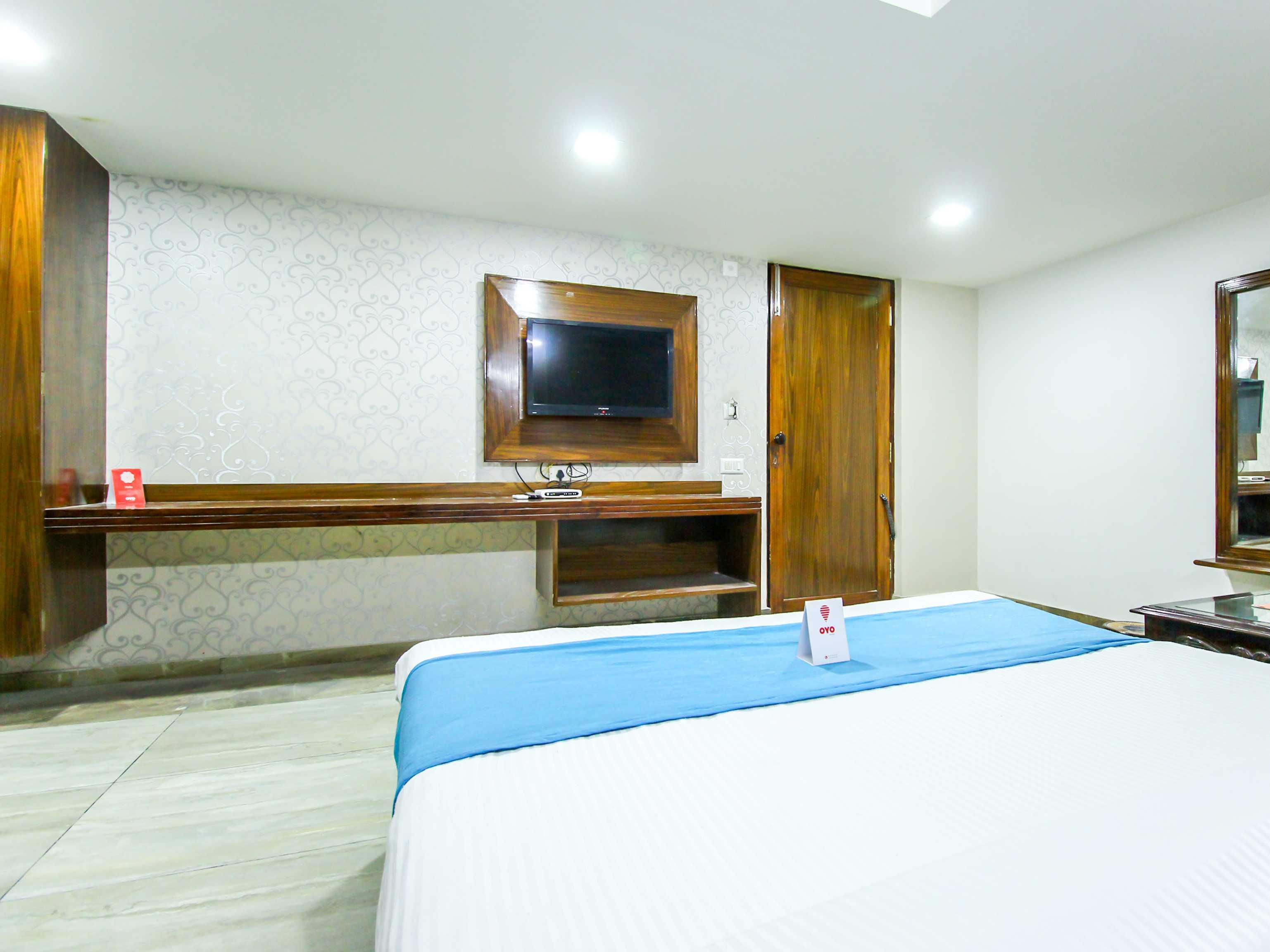 Seven Hotel 3*