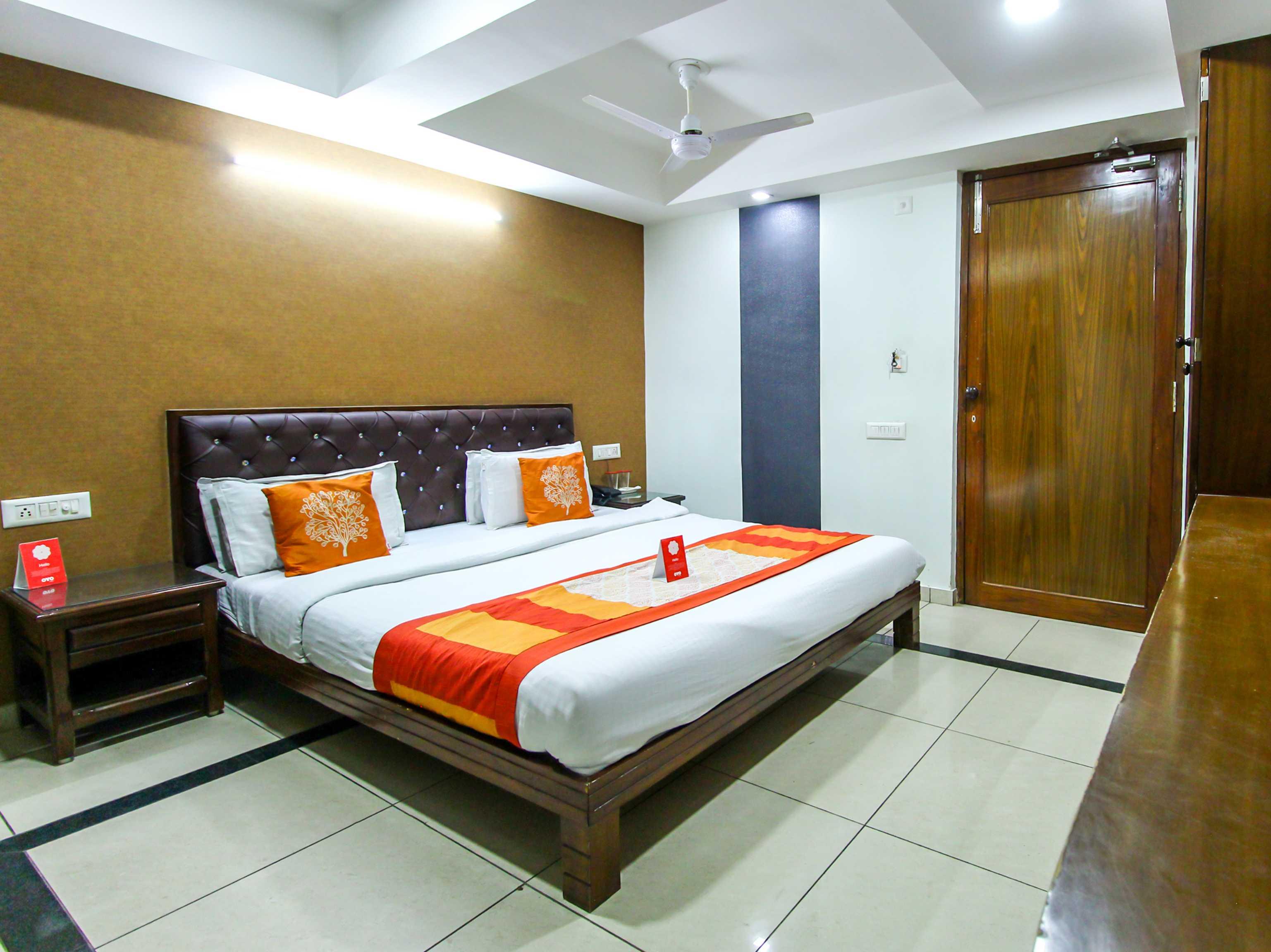 Hotel Seven Ahmedabad