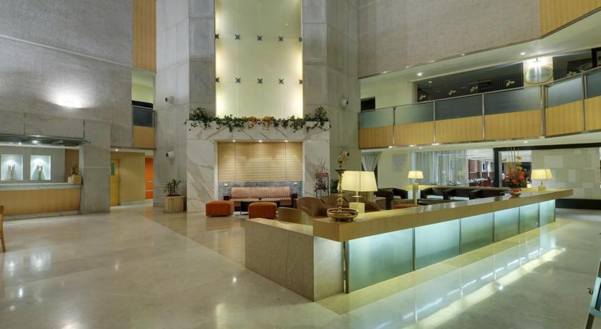 Pride Plaza Hotel, 5* Ahmedabad