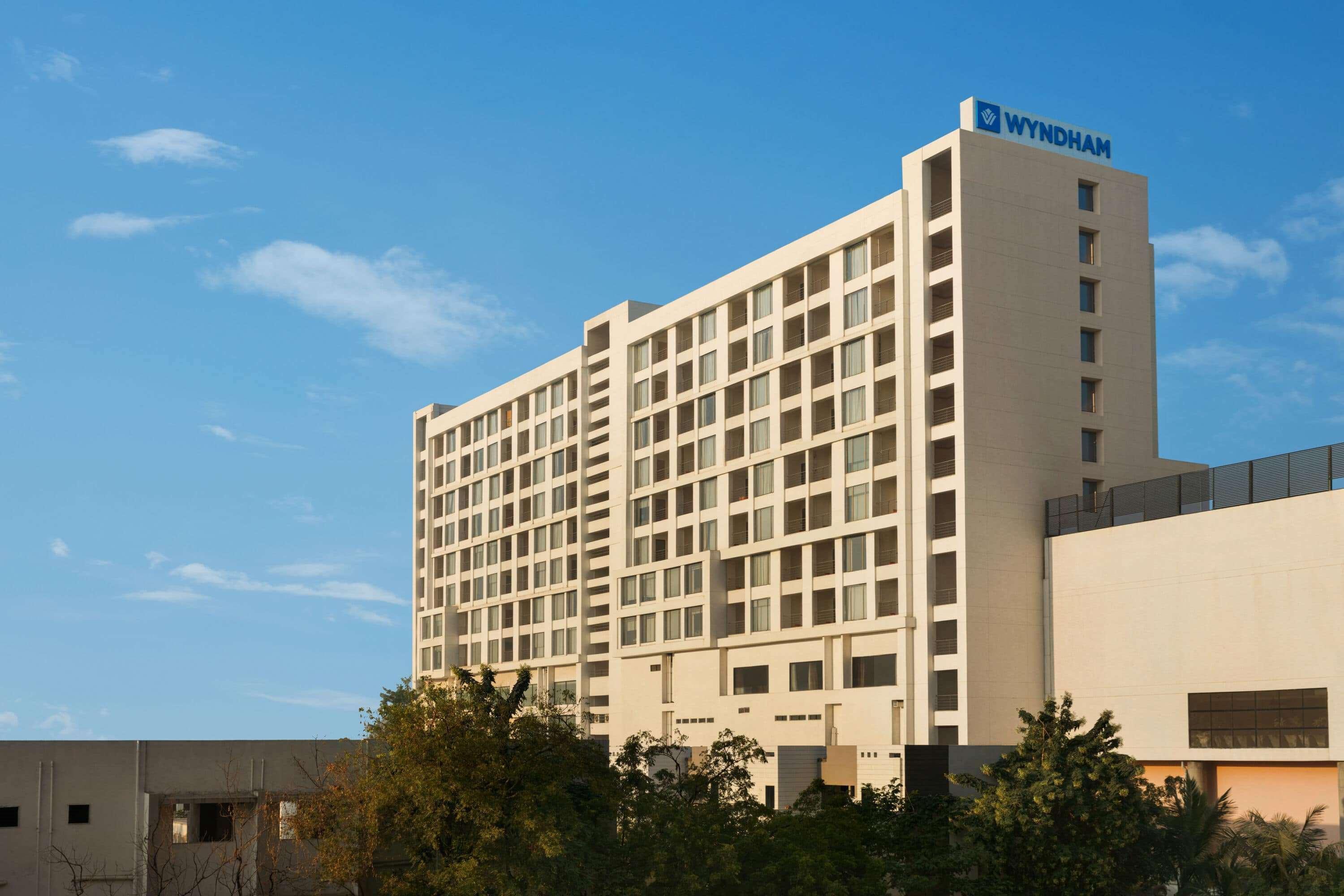 Wyndham Shela 5*