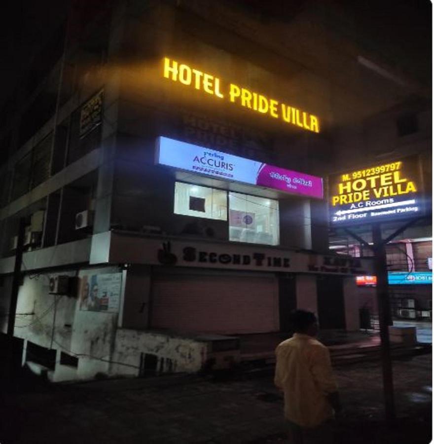 Pride Hotel 3*