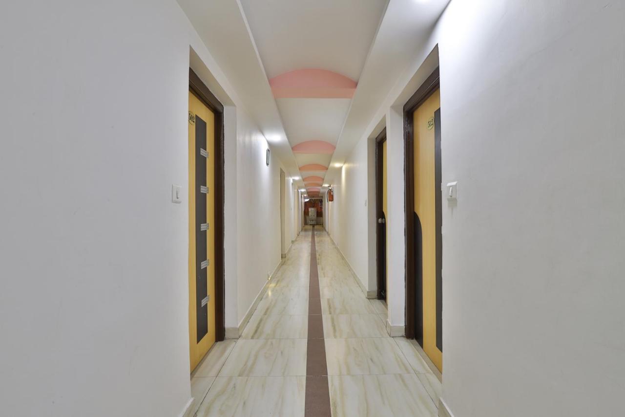 Mukund Palace Hotel 2*