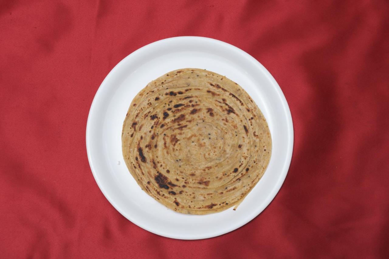 Hotel Lux Ahmedabad