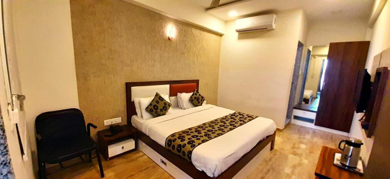 Hotel Tulip Plaza 3*