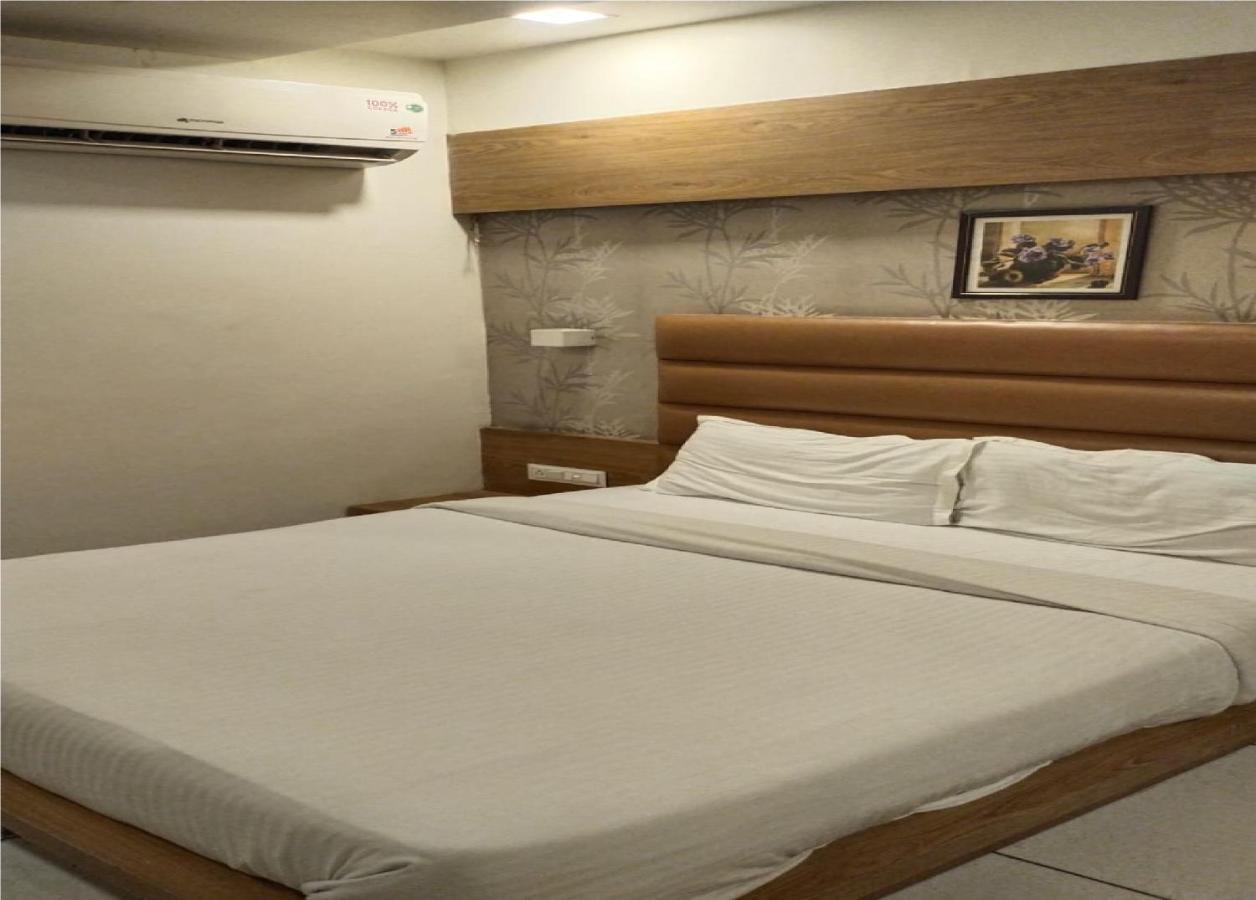 Pulse Hotel