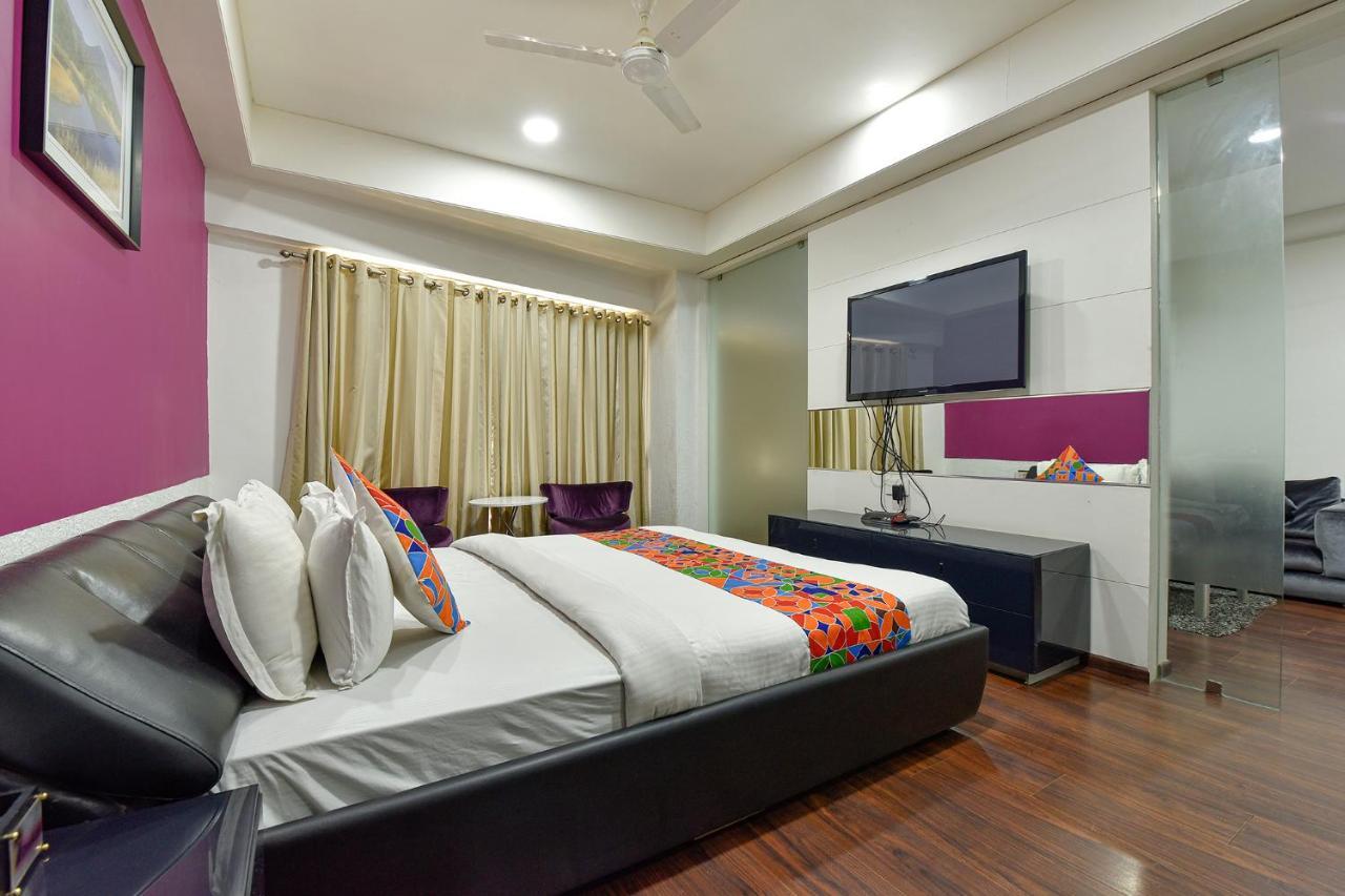 Hotel Fabhotel Prime Dev Aadi 3*
