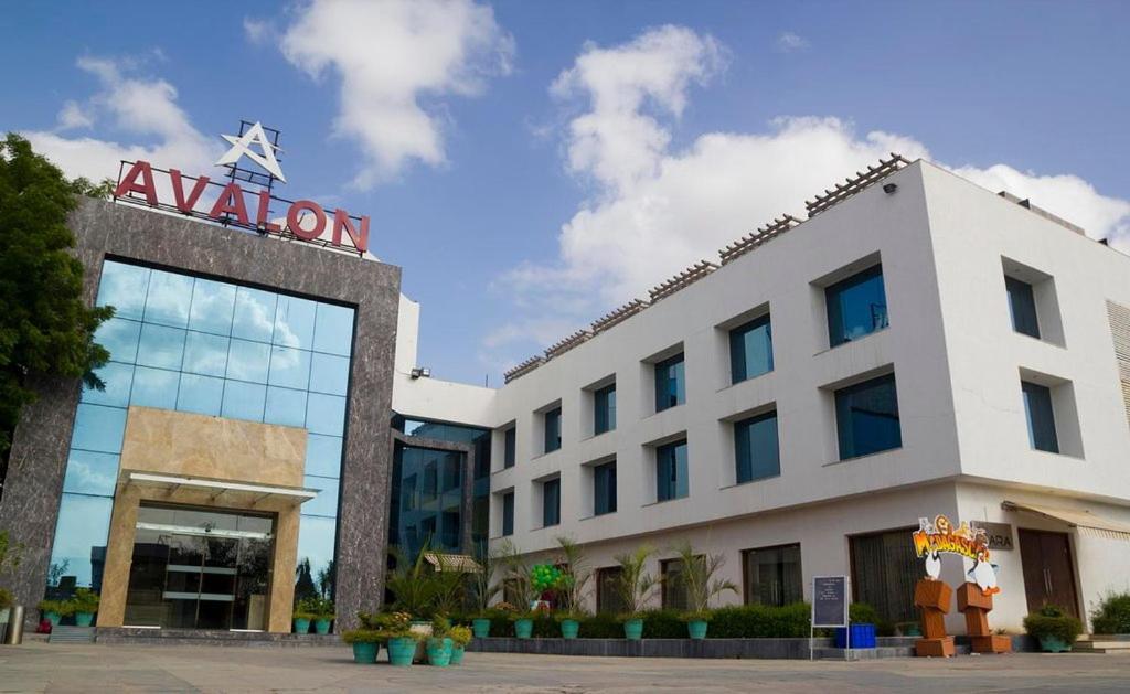 Hotel Avalon By Devya Hotels