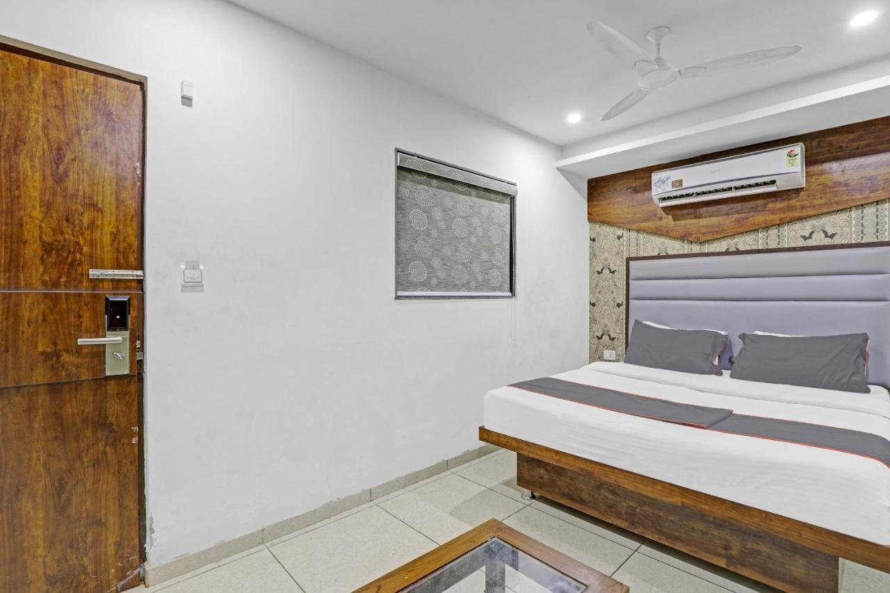 Hotel Capital O 89183 Royal King 3*