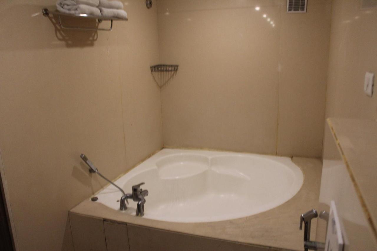 Avalon By Devya Hotels Hotel Ahmedabad