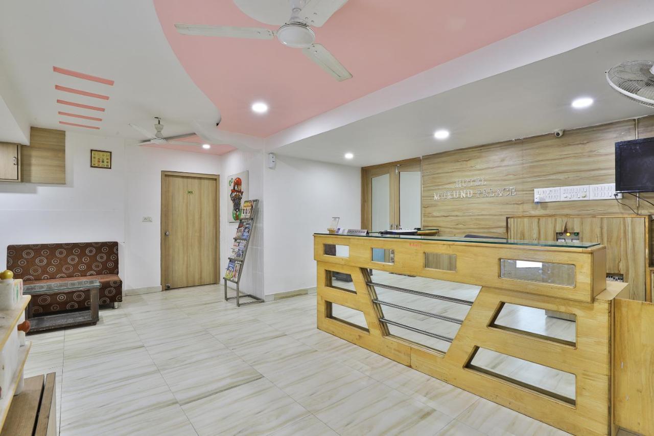 Relax Nr Pakwan Hotel Ahmedabad