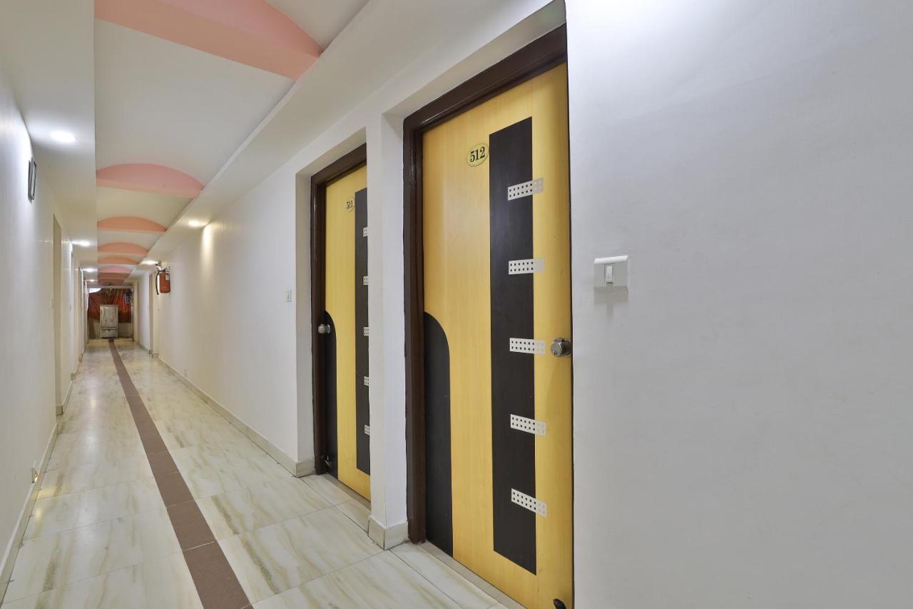 Hotel Relax Nr Pakwan 2*