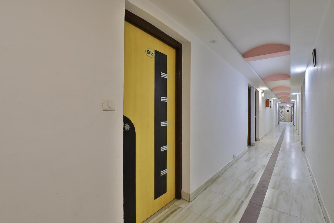 Hotel Relax Nr Pakwan 2*