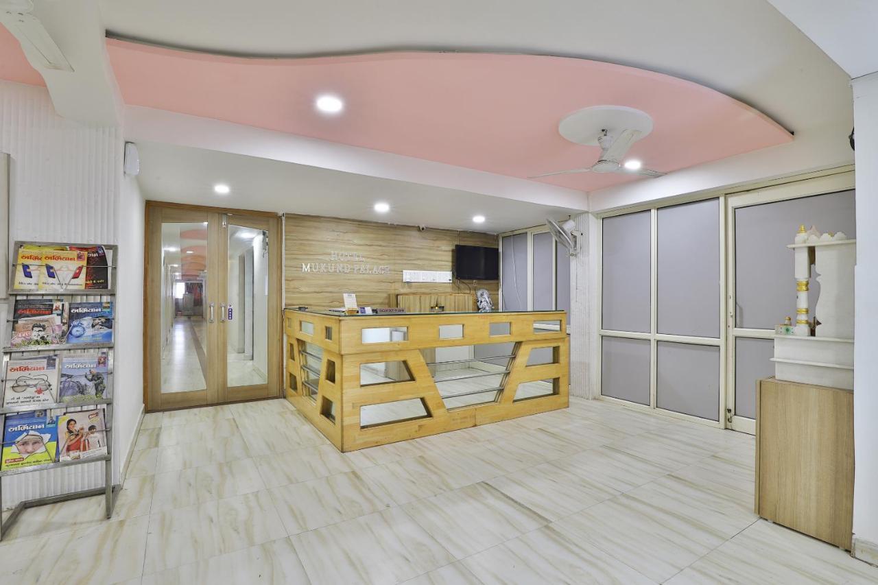 Hotel Relax Nr Pakwan Ahmedabad