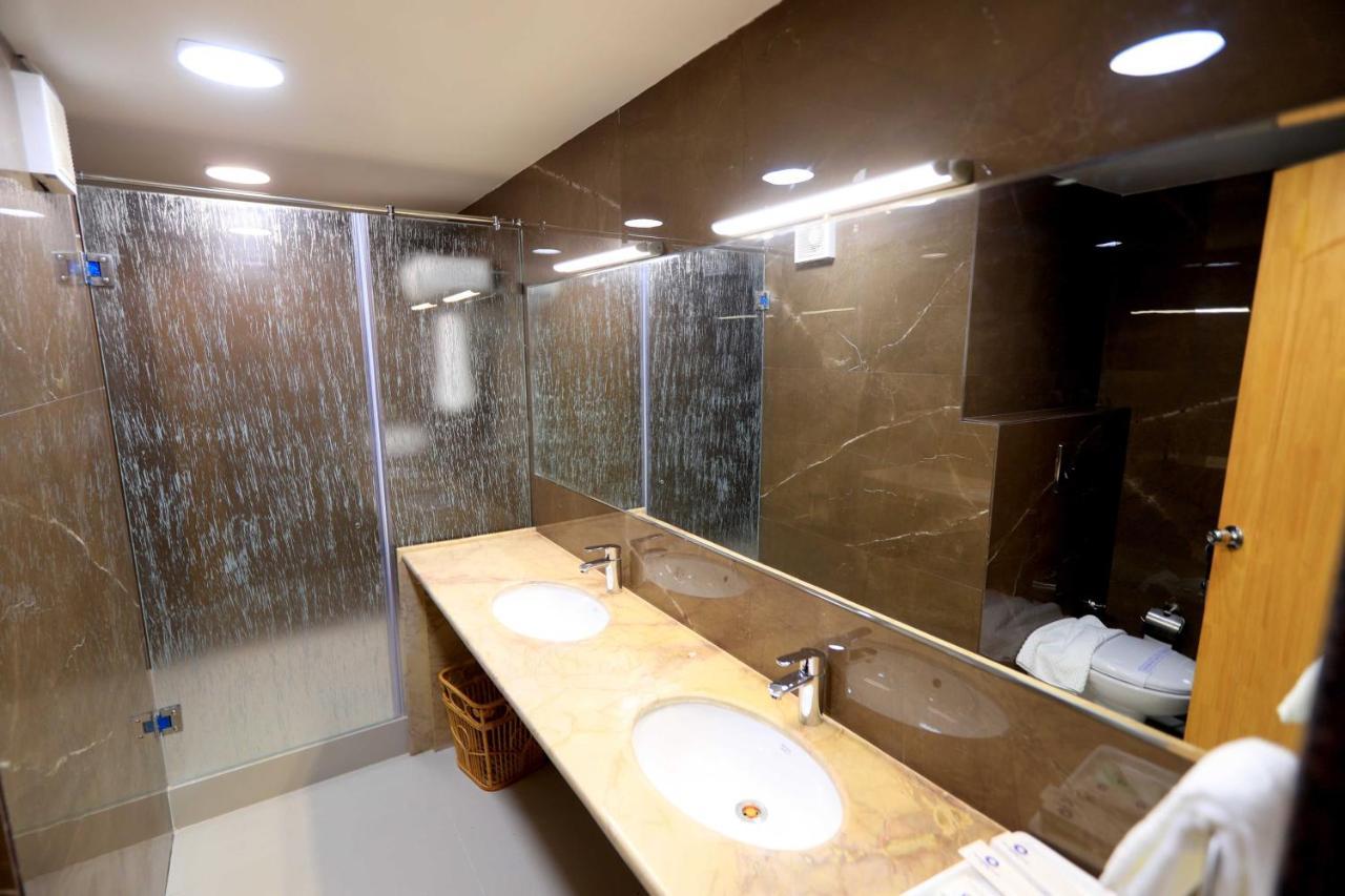 Apricot , 3* Ahmedabad
