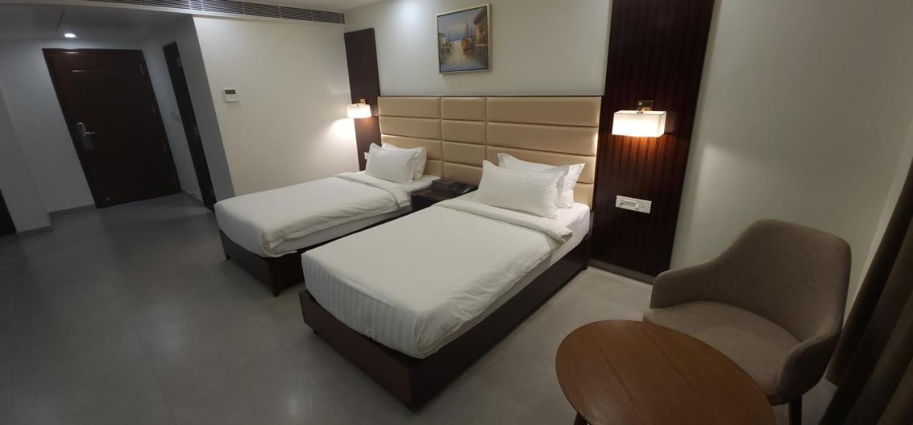 Apricot , Hotel 3*