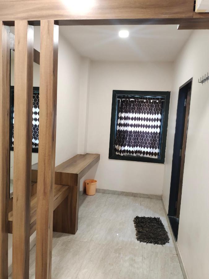 Palm Residency Guest house *