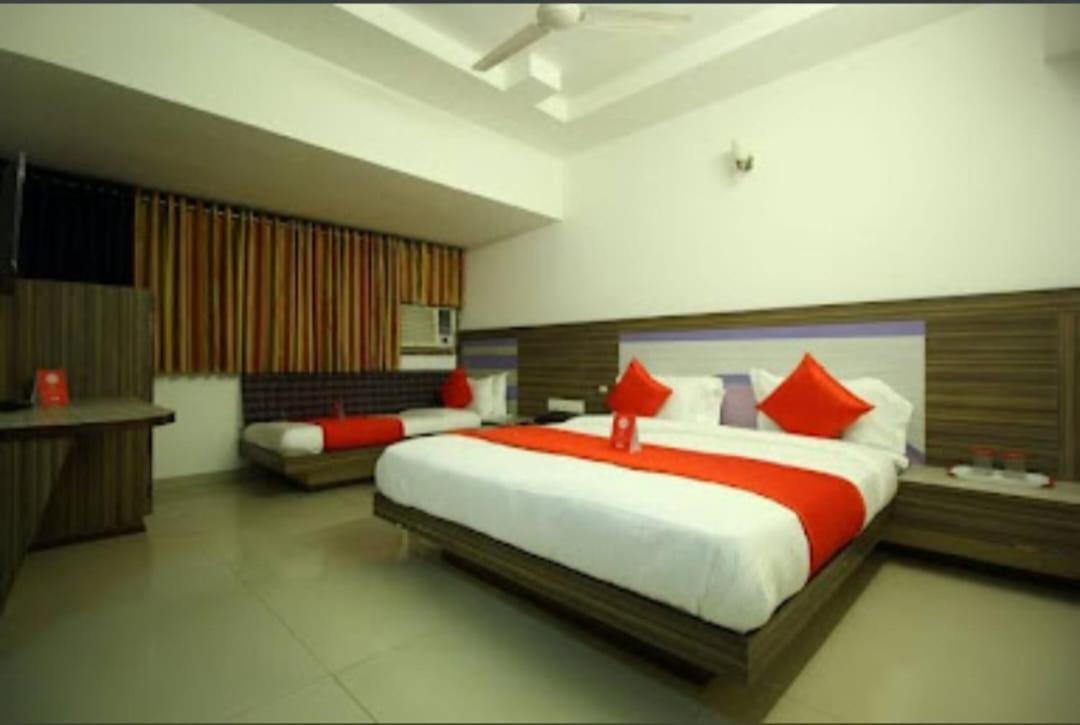 Royal Hotel Ahmedabad